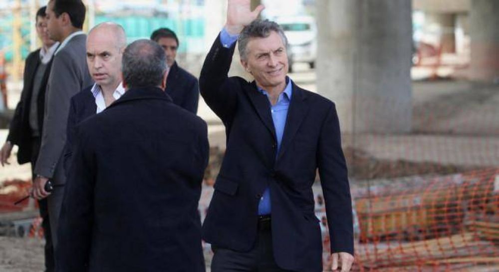 Macri va a la Bolsa de Cereales a festejar el boom agroexportador