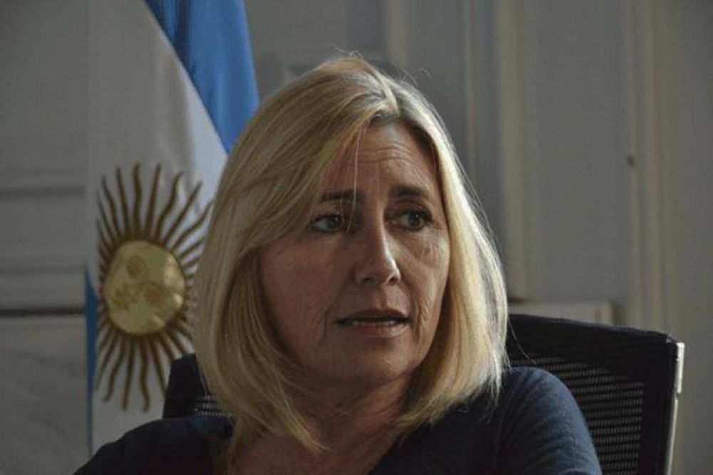 Liliana Schwindt presiona para que Coopelectric quite la cuota capital