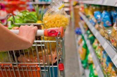Para estudio local, la canasta b�sica aument� casi un 10% en 2016