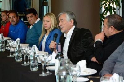 El gobernador se reuni� con varios estamentos del boxeo puntano