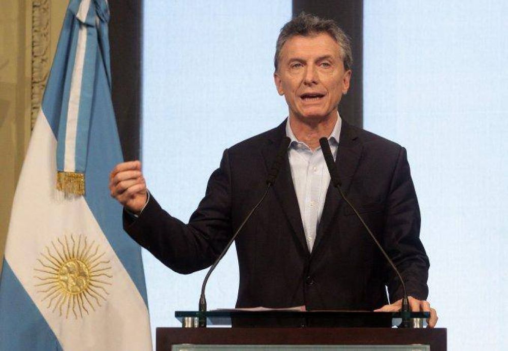 A pesar de los dichos de Macri, una de sus offshore sigue activa y realiz� operaciones millonarias