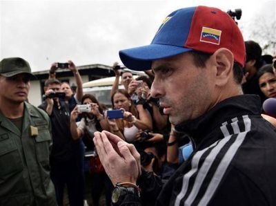 En guardia, la oposici�n le advierte al chavismo que no dilate el revocatorio