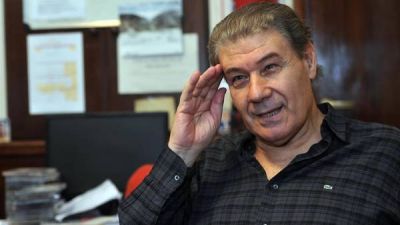 V�ctor Hugo Morales: 