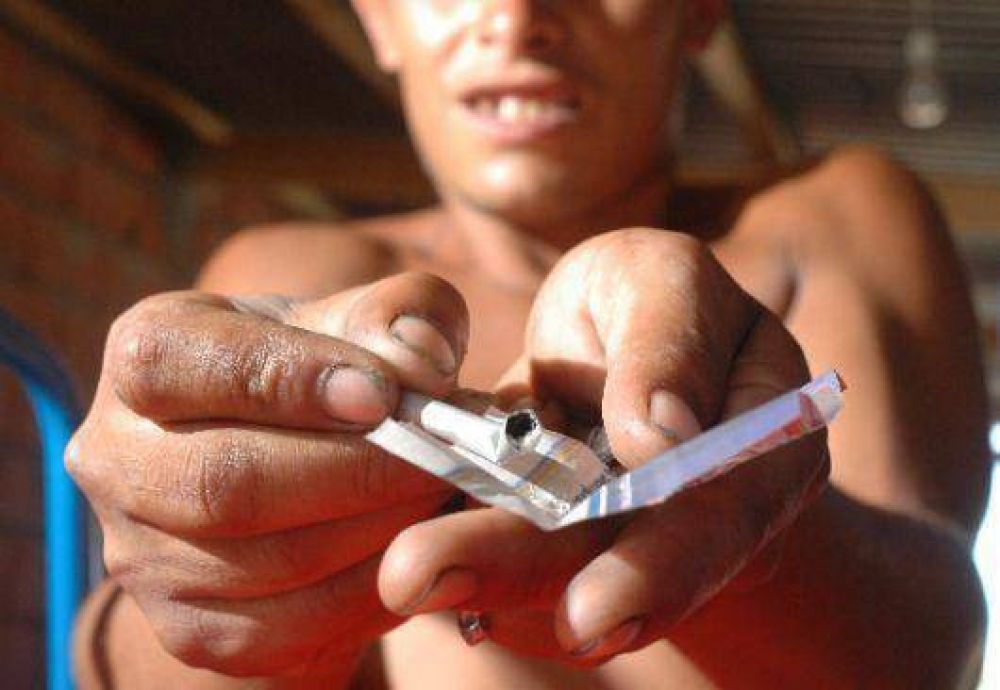 El gobierno dej� de darle pasajes a padres con hijos en rehabilitaci�n
