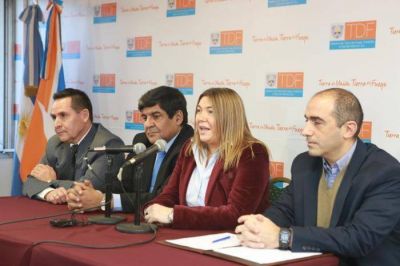 Bertone anunci� la licitaci�n para la ampliaci�n de la Potabilizadora del arroyo Grande