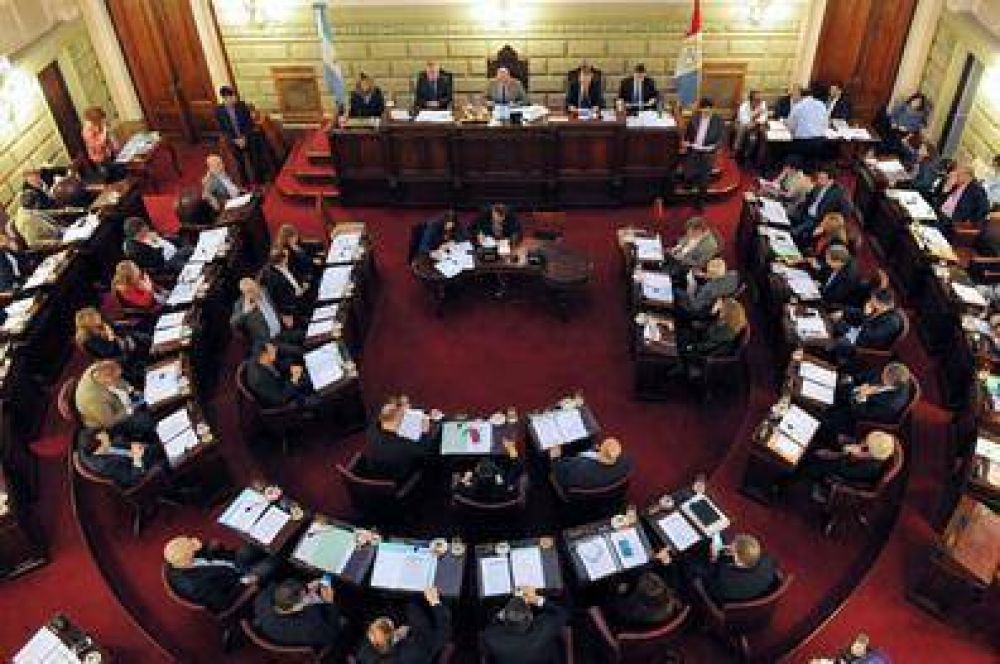 La Constituci�n puede esperar, Miguel