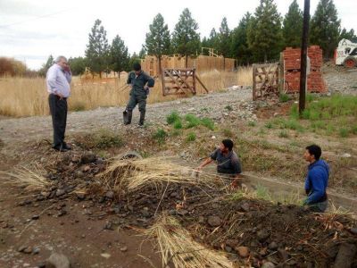 TREVELIN: Finalizan la limpieza de canales en el ejido municipal