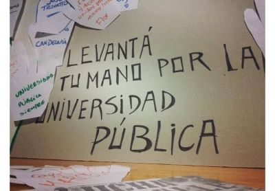 Inici� en Entre R�os una semana de lucha en defensa de la universidad p�blica