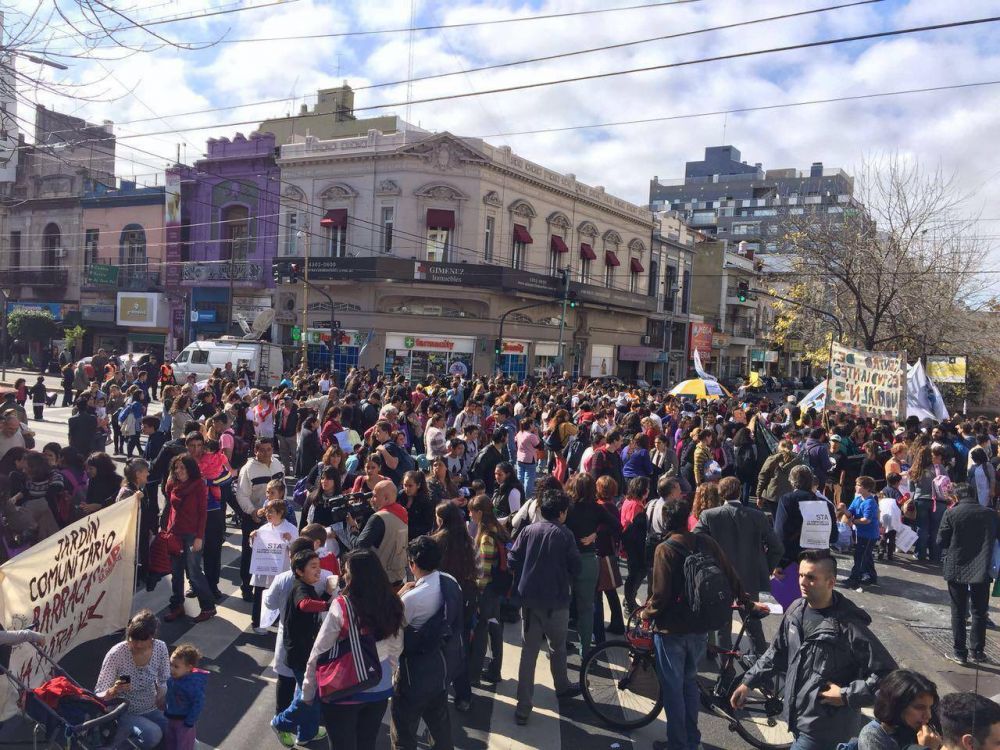 Escuelas: tres amenazas de bomba por d�a y ninguna respuesta