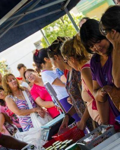 Habr� art�culos de limpieza en los camiones de rebajas