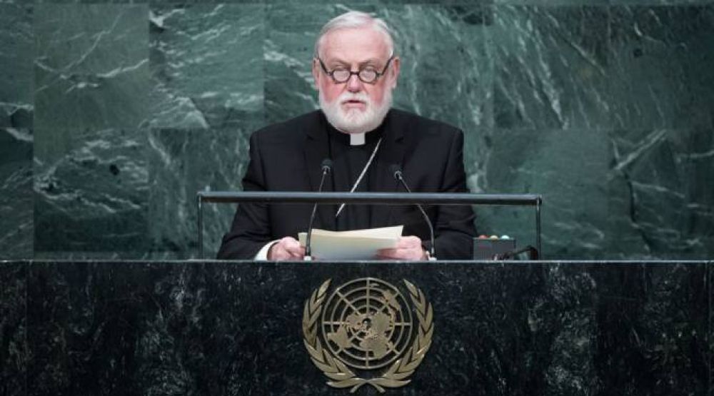 Secretario vaticano para relaciones con los estados viaja a Venezuela