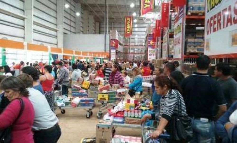 Yaguar: Abri� sus puertas una de las grandes cadenas de supermercados que desembarc� en Posadas