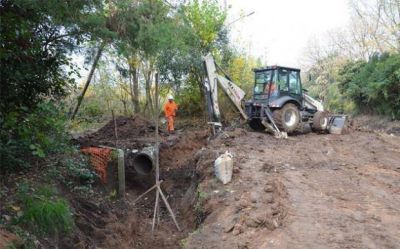 La Comuna encara obras de saneamiento hidr�ulico en barrios de Pilar