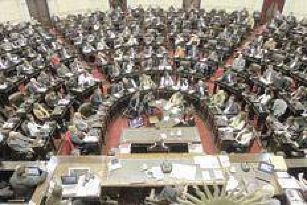 Una jugada en defensa del empleo