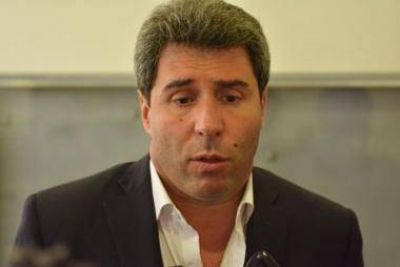 U�ac pidi� reactivar la econom�a para evitar el desempleo