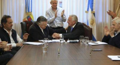 Gioja asumi� al frente del PJ y dijo que el partido 