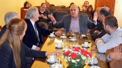 El vicegobernador se reuni� con especialistas de seguridad vial