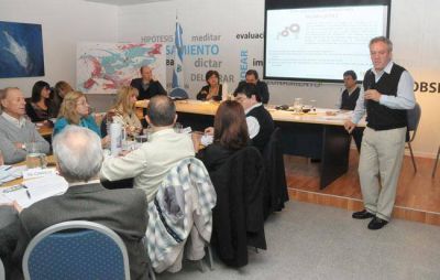 Avanza la creaci�n de un mercado concentrador en Santa Rosa