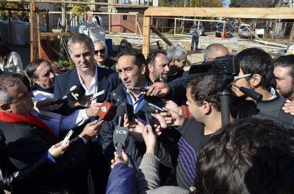 Tagliaferro supervis� los avances de la obra de la Cuenca Boquer�n
