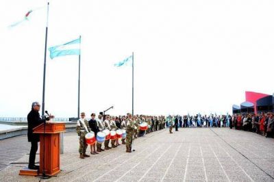 Conmemoraron el D�a del Himno Nacional Argentino