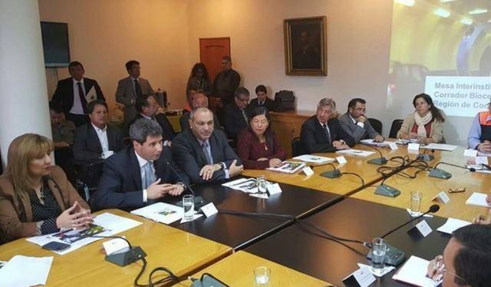 Buscan que empresas locales intervengan en la construcci�n del T�nel