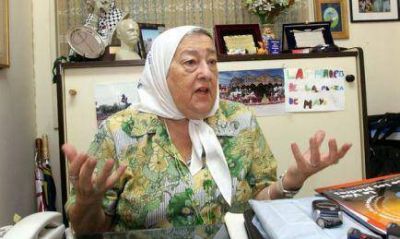 L�der de Madres de Plaza de Mayo en el Vaticano