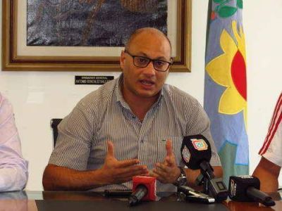 Desde el gobierno le respondieron a Petruccelli: �tiene intencionalidad pol�tica�