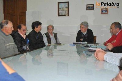Zara recibi� a vecinos de los barrios Ceferino, Villa del Carmen y La Loma