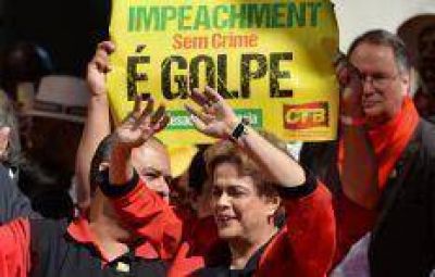 Democracia suspendida