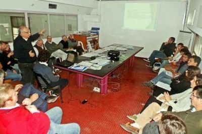 Se reuni� en Trenque Lauquen el Consejo Asesor de Ambiente y Agroqu�micos