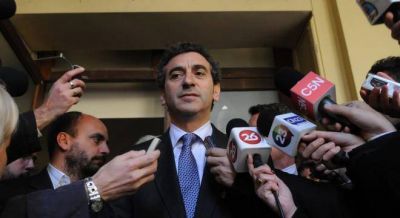 Randazzo se lanza a senador y ya tendr�a respaldo de unos 15 intendentes