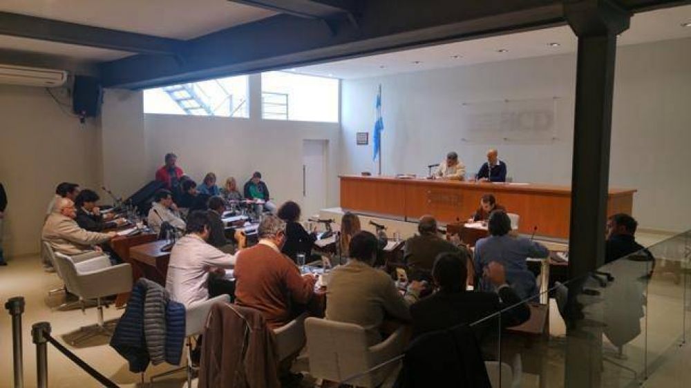 Se aprob� la Rendici�n de Cuentas 2015 sin el apoyo de la oposici�n