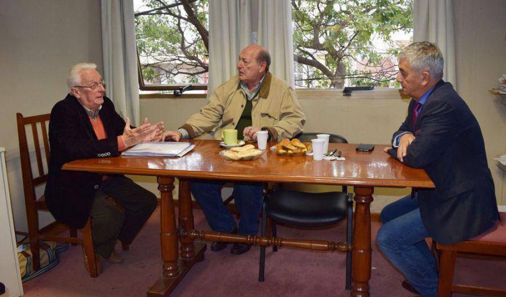 Funcionario nacional recorri� los hospitales
