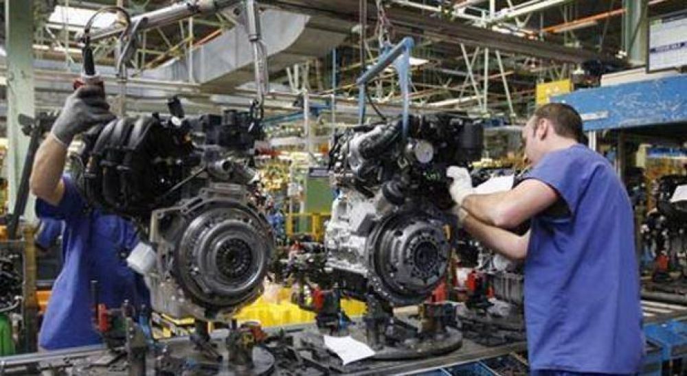 La Uni�n Industrial asegur� que la actividad econ�mica cay� un 3,8% en marzo