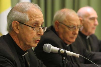 La Iglesia advierte sobre la corrupci�n y la pobreza