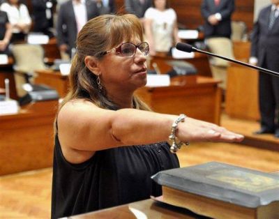 Una diputada de la Tupac quiso suicidarse