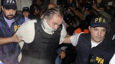 Fari�a se�al� una nueva direcci�n clave de P�rez Gad�n