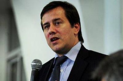 Recalde busca presidir el PJ porte�o y Taiana eval�a enfrentarlo