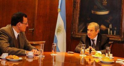 Chagra Dib se reuni� con el Ministro de Salud de la Naci�n, Jorge Lemus