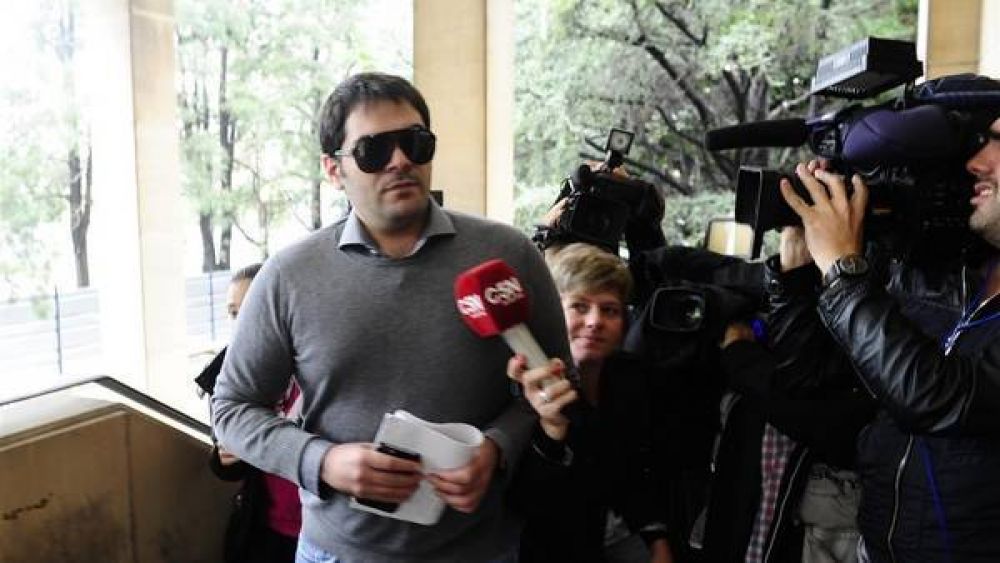 Las pruebas que demuestran la relaci�n de B�ez con La rosadita