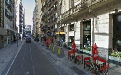 Se redujo en un 40% la cantidad de autos que circulan por el microcentro porte�o