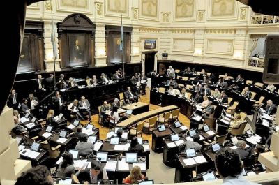 Investigan presunto fraude con sueldos en la C�mara de Diputados provincial