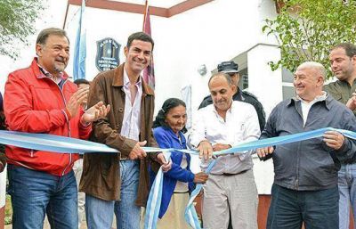 Urtubey inaugur� un nuevo puesto policial en Pluma de Pato, departamento Rivadavia