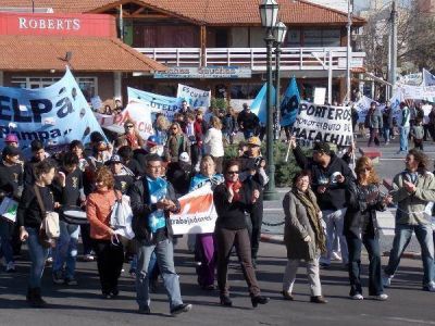 Utelpa dice que los 500 cargos no son suficientes