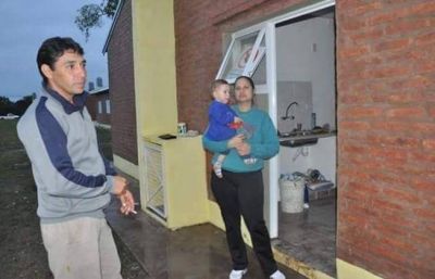 Usurpan viviendas en Margarita Bel�n