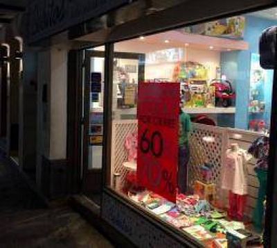 El Centro Comercial riojano rechaza la �ley anti despidos�