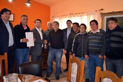 �La protesta fue una movida pol�tica de exfuncionarios�
