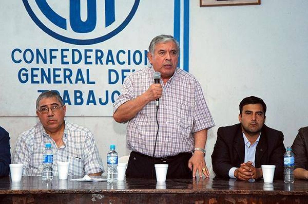 CGT respalda la iniciativa de Crook que prohbe el cobro de plus mdico