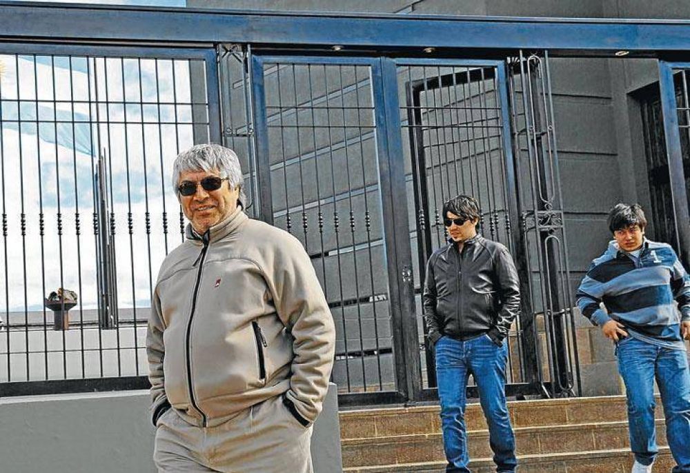 Detectan nuevas propiedades de L�zaro B�ez en Chubut