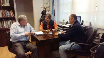 EL INTENDENTE SE REUNIO CON FUNCIONARIOS DEL MINISTERIO DE SALUD DE LA NACION